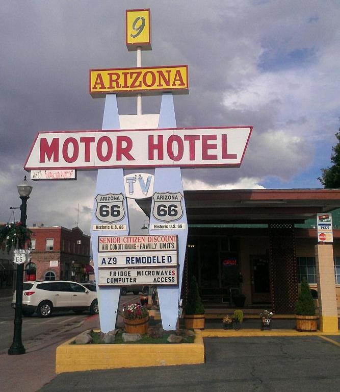 9 Arizona Motor Hotel Main image 1